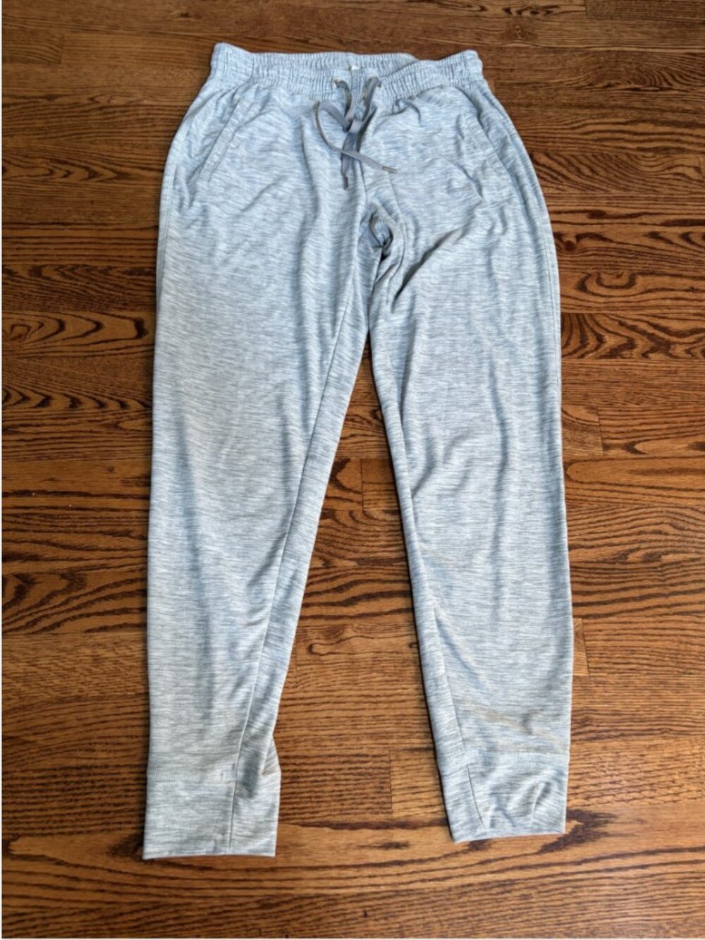 Old Navy Active Breathe On Women's XS Gray Jogger Pants Athletic Tapered Gray